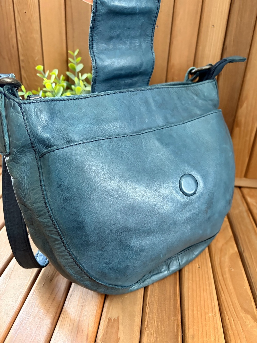 Italian Top Grain Leather Crossbody Bag Blue Woven Flap Boho Vintage Inspired - Picture 4 of 11